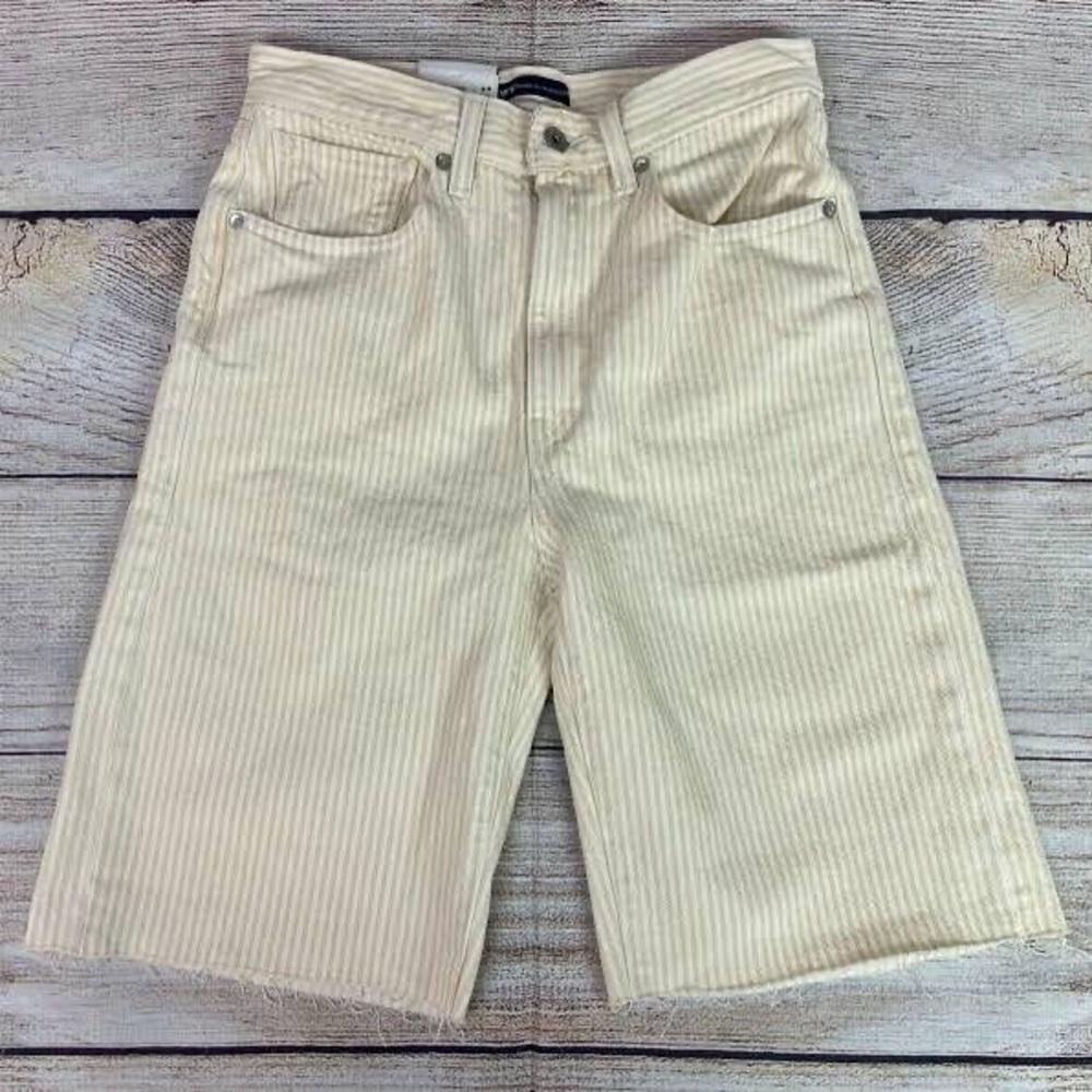 Levi’s Made & crafted column High-rise short